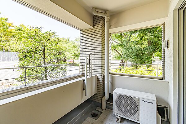 バルコニーを拡大表示