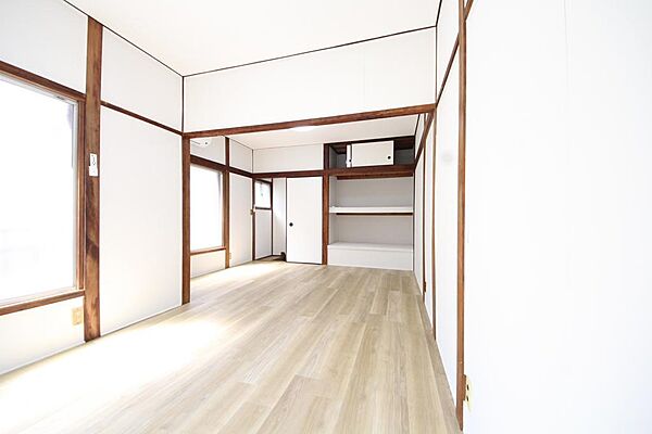 洋室を拡大表示