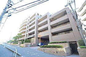 ステイツ桃山台レジデンス  ｜ 大阪府吹田市桃山台５丁目3番2号（賃貸マンション3LDK・1階・92.59㎡） その1