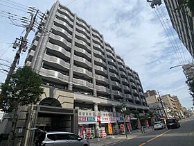 インペリアル上新庄  ｜ 大阪府大阪市東淀川区豊新４丁目（賃貸マンション3LDK・8階・62.79㎡） その1