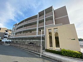 ソレイユ センリ  ｜ 大阪府吹田市山田東４丁目36番24号（賃貸マンション2LDK・2階・70.18㎡） その1