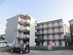 アウロラ  ｜ 埼玉県熊谷市宮本町（賃貸マンション1K・1階・20.81㎡） その1