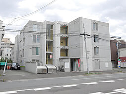 札幌市営東西線 西18丁目駅 徒歩6分