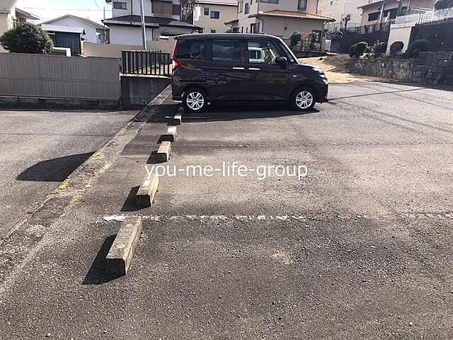 6 / 12