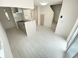 Ib.one 2階2LDKのリビング/ダイニング