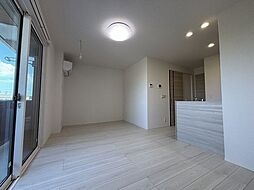 ロイヤルタウン大和 3階1LDKのリビング/ダイニング