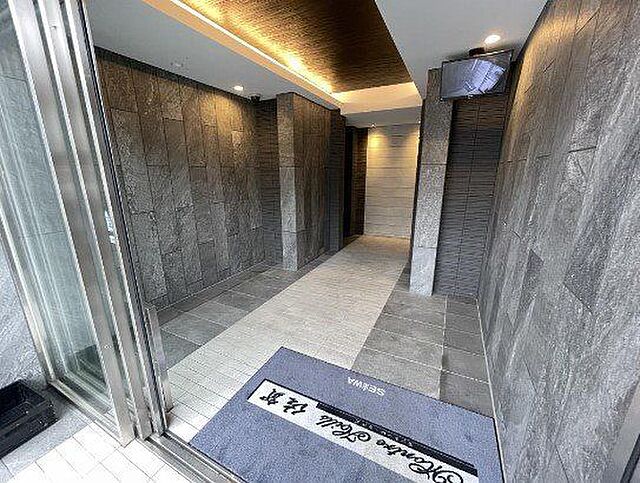 5 / 12