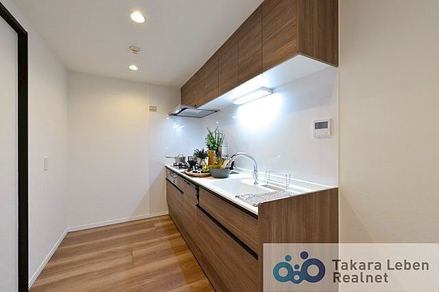 キッチン ヒルズ目白台 2階/203