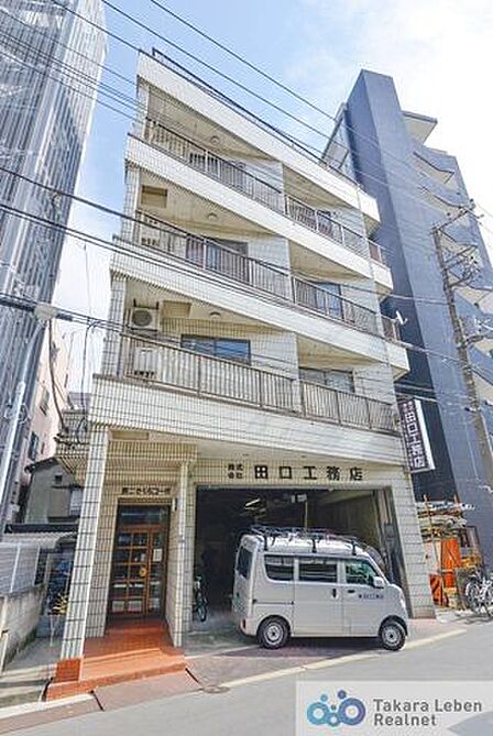 東京メトロ銀座線「浅草」駅まで徒歩15分。複数路線利用可能で通勤通学に便利な立地です。