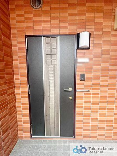 玄関ドア