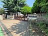 周辺：三郷市立丹後小学校 徒歩7分。 560m