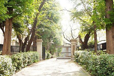 文京区立第三中学校 徒歩10分。 760m