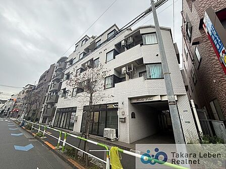 JR京浜東北・根岸線「東十条」駅徒歩5分の好立地。
