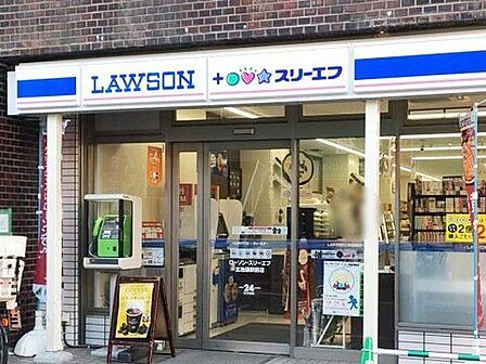 ローソン・スリーエフ北池袋駅前店 徒歩7分。 490m