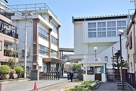 荒川区立尾久西小学校 徒歩6分。 480m