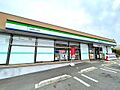 ファミリーマー...