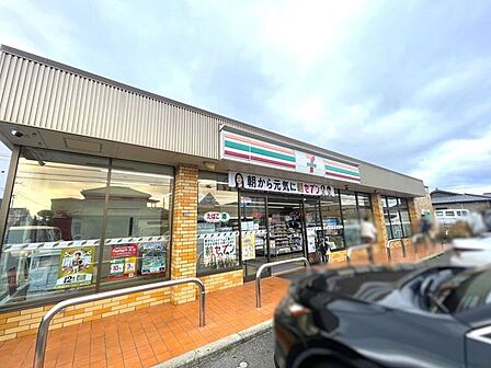 セブンイレブン箕面坊島5丁目店 1080m