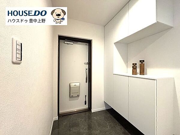玄関を拡大表示
