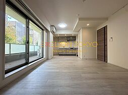 プレジリア代々木大山町 112 1階1LDKのリビング/ダイニング