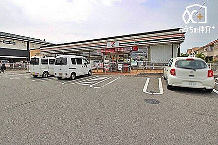 セブンイレブン小平花小金井4丁目店 徒歩2分。 160m