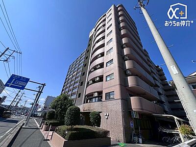 外観:西武池袋線「飯能」駅徒歩7分。7階 2面バルコニーの東南角部屋 外観:西武池袋線「飯能」駅徒歩7分。7階 2面バルコニーの東南角部屋