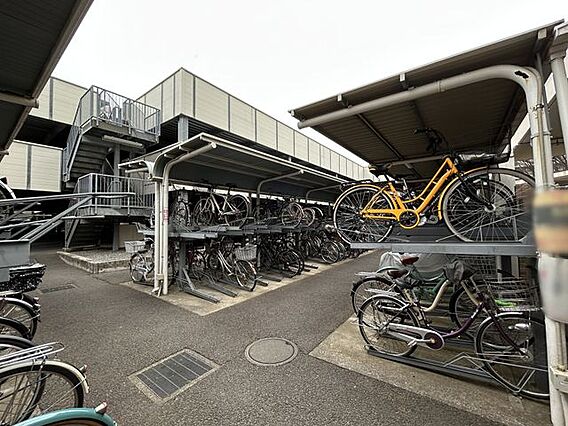 屋根付き駐輪場