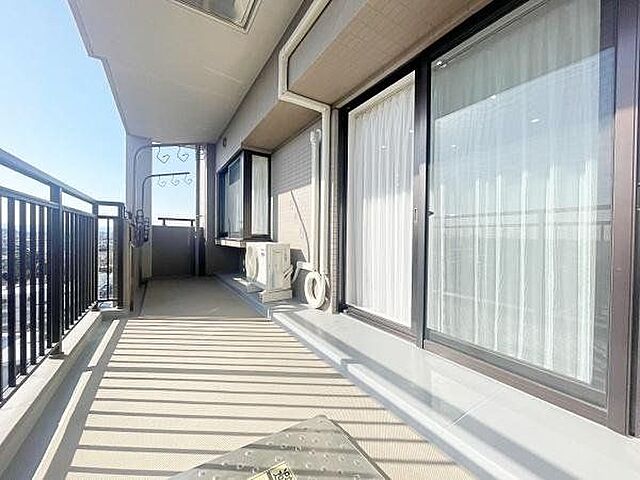バルコニー ヴィラージュ・ヴェール七番館 10階/-