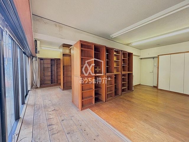 室内 多摩市永山5丁目