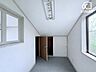 室内：実際に現地に足を運んでみませんか？広告ではわからない物件情報をお確かめください。ご不明な点はスタッフまで、お気軽に!