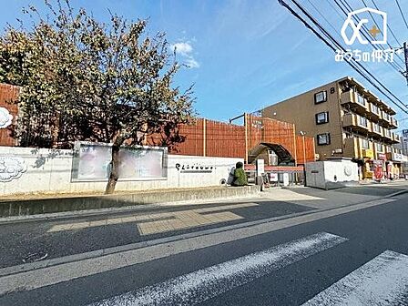 清瀬しらうめ幼稚園 徒歩14分。時間:平日 9:00-17:00 園見学や転入園についてなど、随時承っております。 1090m