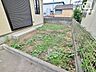 その他：新築ならではのゆとりある空間。ちょっとしたガーデニングなどいかがでしょうか？晴れた日には、陽が差し込み心地よい空間になりそうですね！