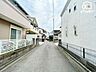 その他：車通りの少ない落ち着いた環境。お車の出し入れも落ち着いてできる、ゆったりとした環境です。現地にて是非環境をお確かめください。