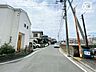 その他：車通りの少ない落ち着いた環境。お車の出し入れも落ち着いてできる、ゆったりとした環境です。現地にて是非環境をお確かめください。