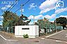 周辺：新座市立石神小学校 徒歩1分。い　いつも元気にのびのびと　し　主体的に考え学び　が　ガッツあふれる　み　魅力ある学校に 50m