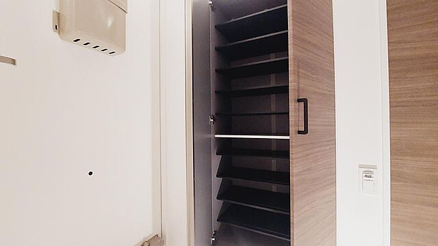 玄関 シャトレー笹塚 3階/-