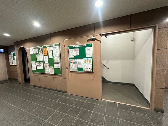 ロビー