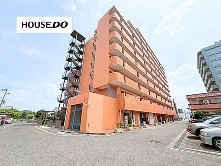 JR摂津富田駅徒歩3分×最上階10階！陽当り・眺望良好な2SLDK。令和8年2月リフォーム完成、収納豊富。オートロック・宅配ボックス付き、スーパー徒歩1分、空室につき内覧可能です。