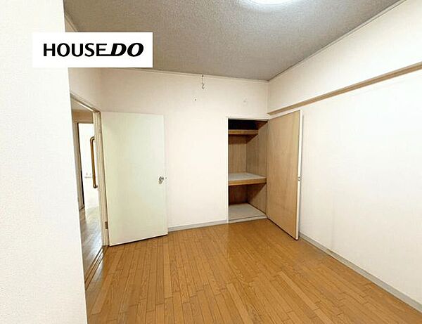 洋室を拡大表示