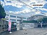 周辺：白川小学校 910m
