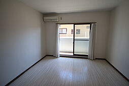 レディースキャステル 1階1Kのリビング/ダイニング