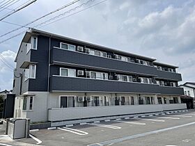 兵庫県三木市末広２丁目（賃貸アパート1LDK・1階・41.67㎡） その1