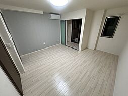 レミリア 105 1階1Kのリビング/ダイニング