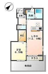 オーヴェスト・ドゥーエ 1階