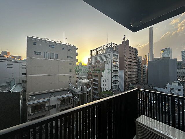 バルコニー