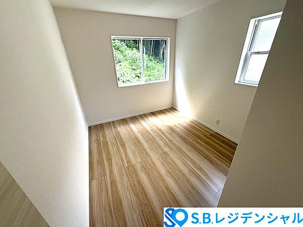 洋室を拡大表示