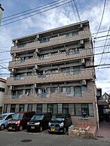 ピースフル21  ｜ 愛媛県松山市小坂1丁目2-10（賃貸マンション1DK・5階・33.57㎡） その1