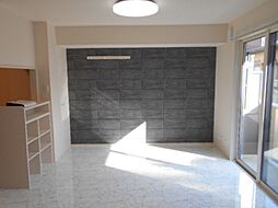 ロード88ミヨシ 1階1LDKのリビング/ダイニング