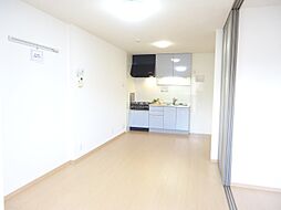 フローラ新町 2階2LDKのリビング/ダイニング