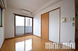 イル・パラッツォ萱町 702 7階1LDKのリビング/ダイニング