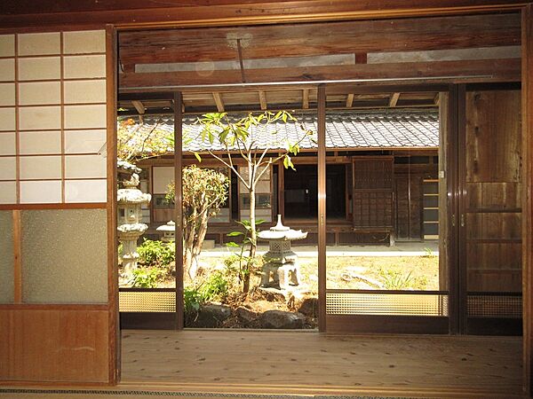 和室を拡大表示